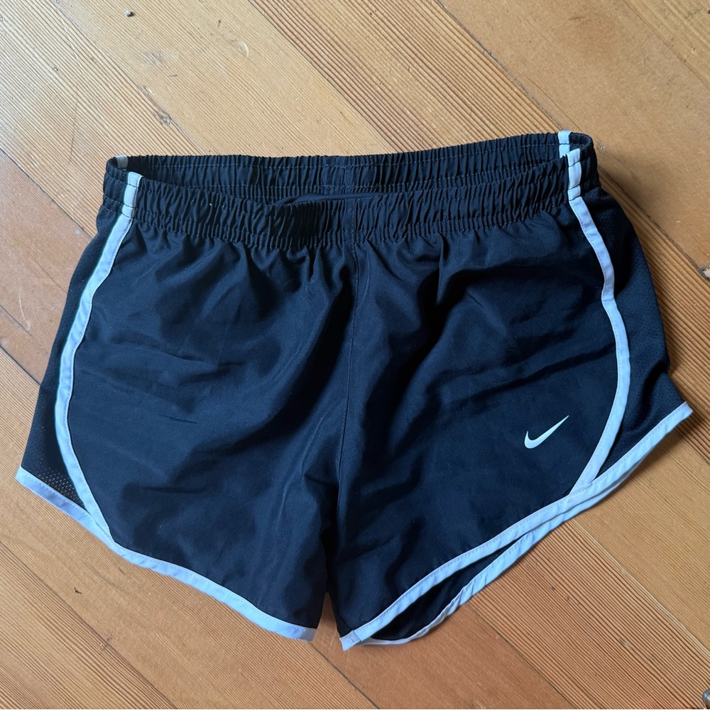 Nike Girls Black Tempo Shorts with Elastic Waistband